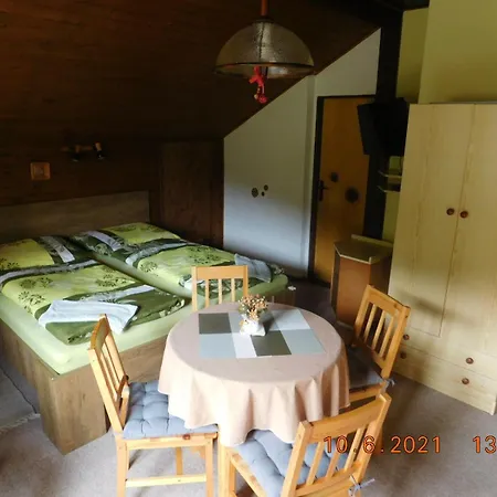 بيت ضيافة Privat Alena *